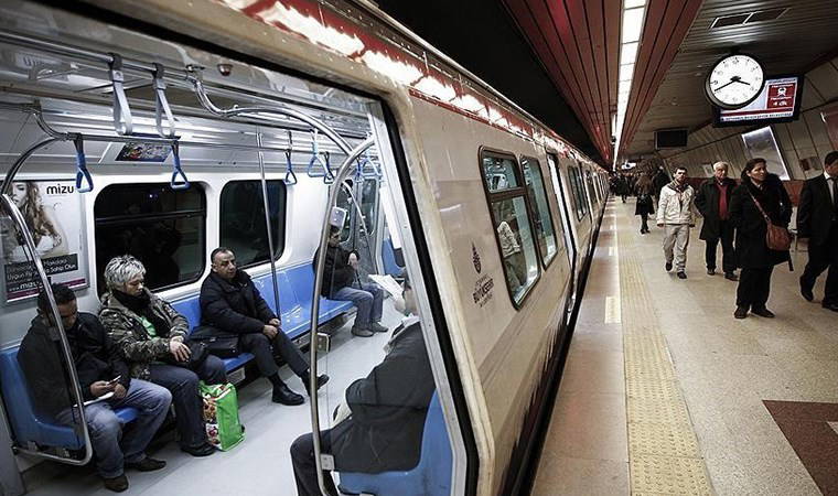 İstanbul'da bazı metro ve tramvay seferlerinde arıza