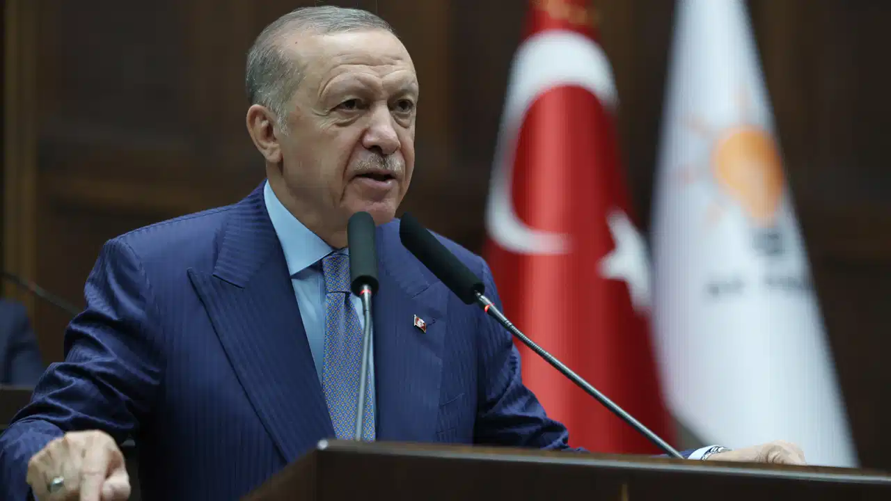 Erdoğan'dan, Özel'e 'seçim tarihi' yanıtı